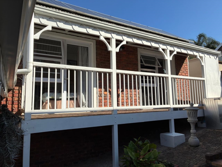 7 Bedroom Property for Sale in Heather Park Western Cape